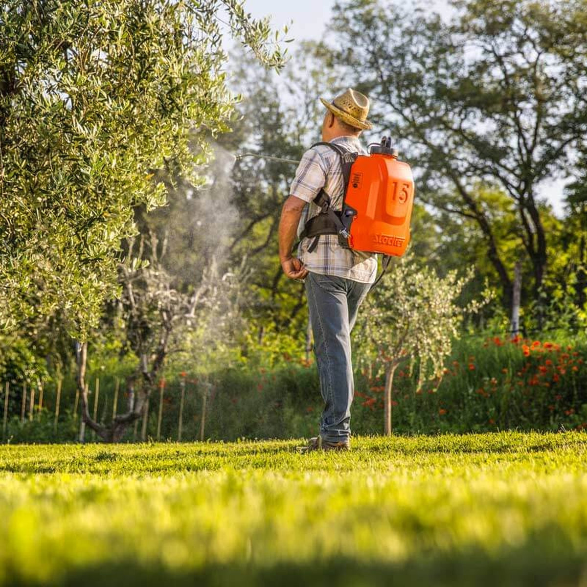 Ergo 15 L Li-Ion FPM Electric Backpack Pump - Stocker