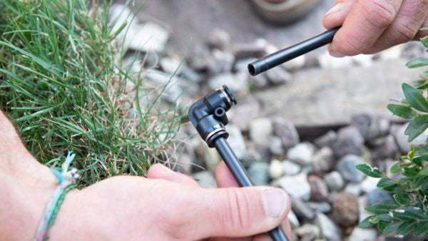 Raccordo a 90° sfuso Ø 8 mm per Geyser - Stocker